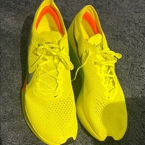 Nike Zoom Vaporfly Next% 3 DV4129 700 Size 14